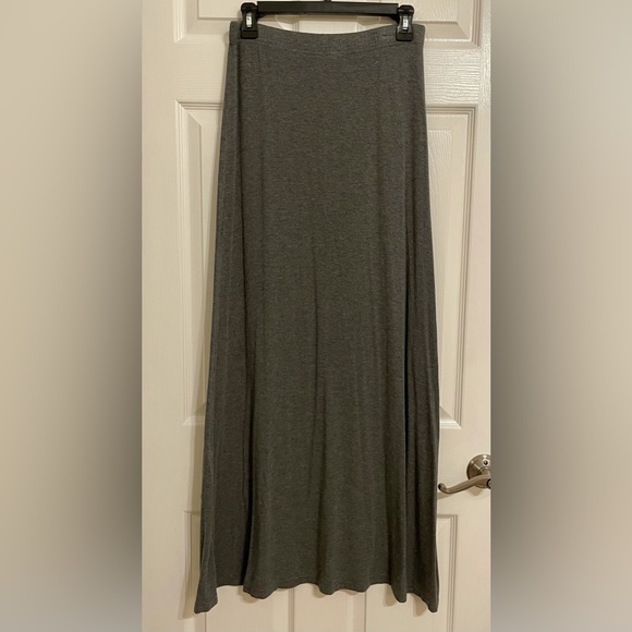 Grey Maxi Skirt - Picture 3 of 4